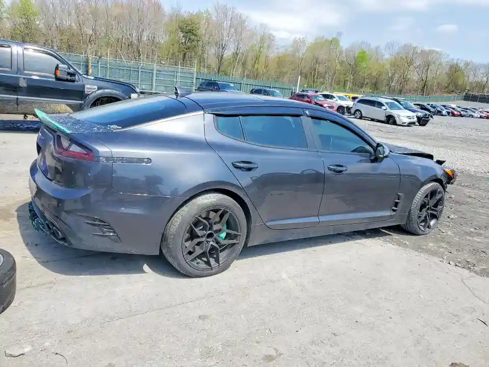 KNAE45LC8K6058593 2019 KIA STINGER-2