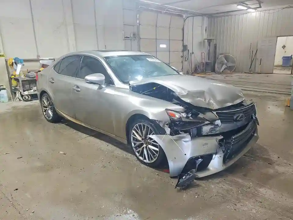 JTHBA1D20G5028982 2016 LEXUS IS-3