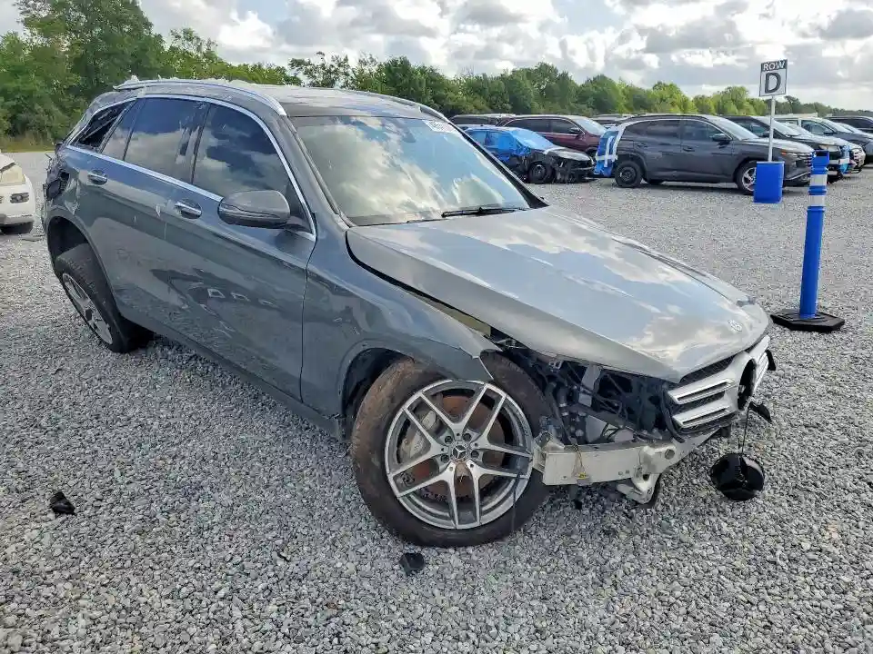 WDC0G4KB0JV045097 2018 MERCEDES-BENZ GLC-CLASS-3