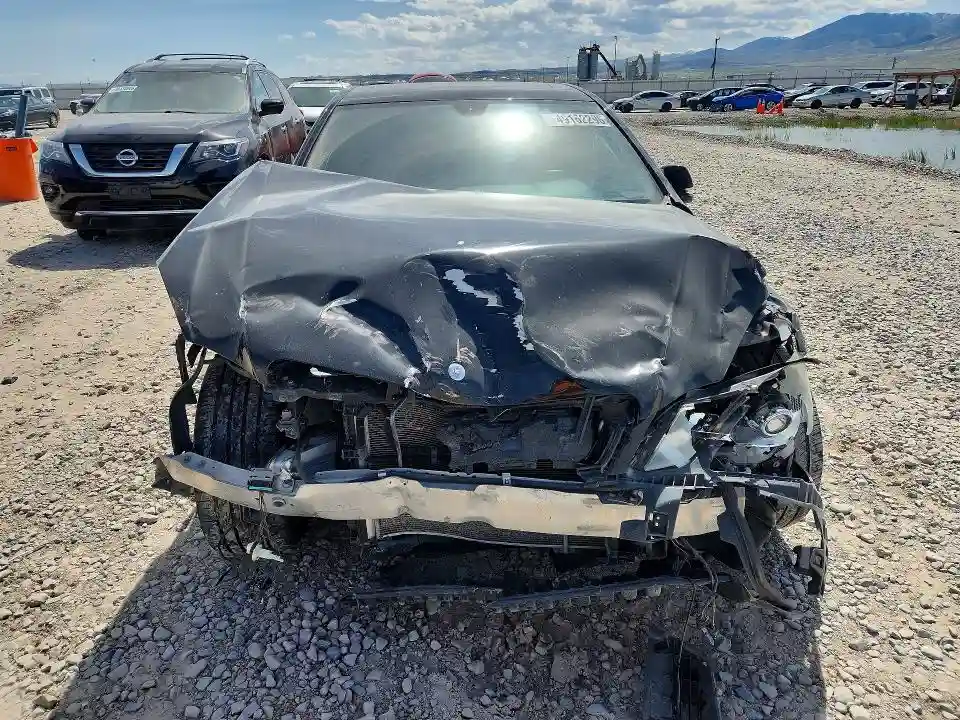 WDDHF8HBXAA098655 2010 MERCEDES-BENZ E-CLASS-4