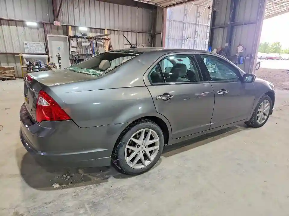 3FAHP0JA0BR159292 2011 FORD FUSION-2