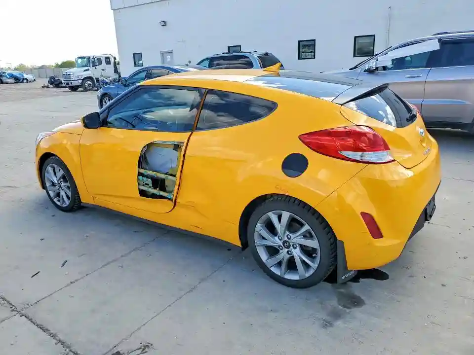 KMHTC6AD0HU311338 2017 HYUNDAI VELOSTER-1
