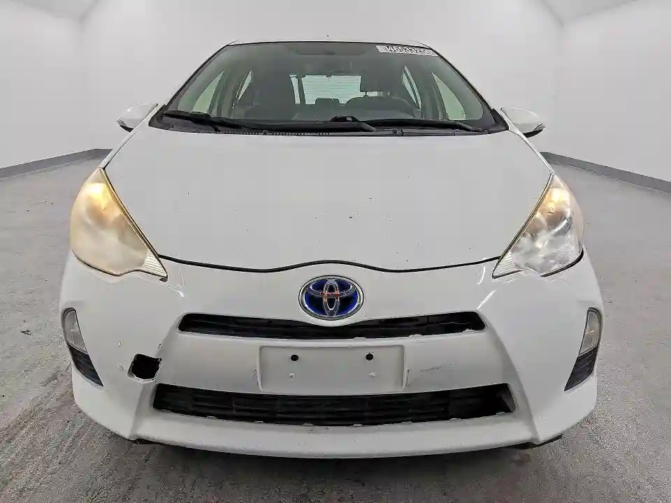 JTDKDTB38C1026463 2012 TOYOTA PRIUS-4