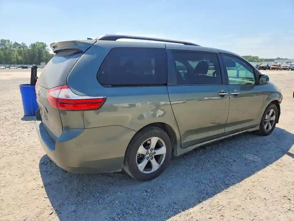 5TDKZ3DC0KS986151 2019 TOYOTA SIENNA-2