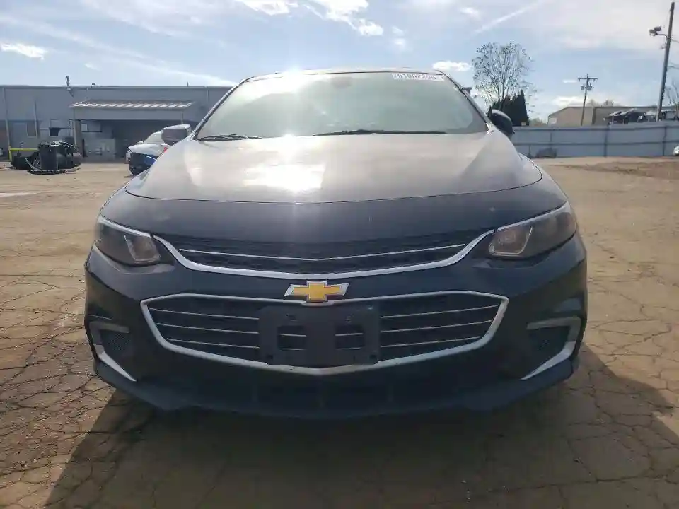 1G1ZD5ST4JF130869 2018 CHEVROLET MALIBU-4