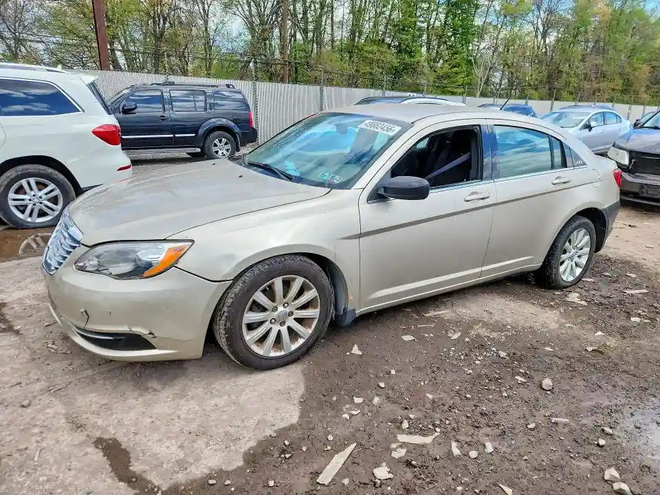 1C3CCBBG7EN114134 2014 CHRYSLER 200-0