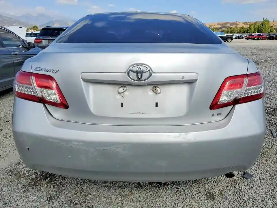 4T1BF3EK9AU111073 2010 TOYOTA CAMRY-5