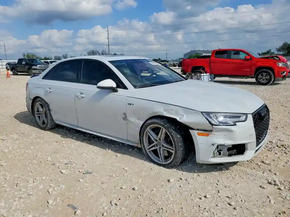 WAUB4AF43JA002394 2018 AUDI S4/RS4-3