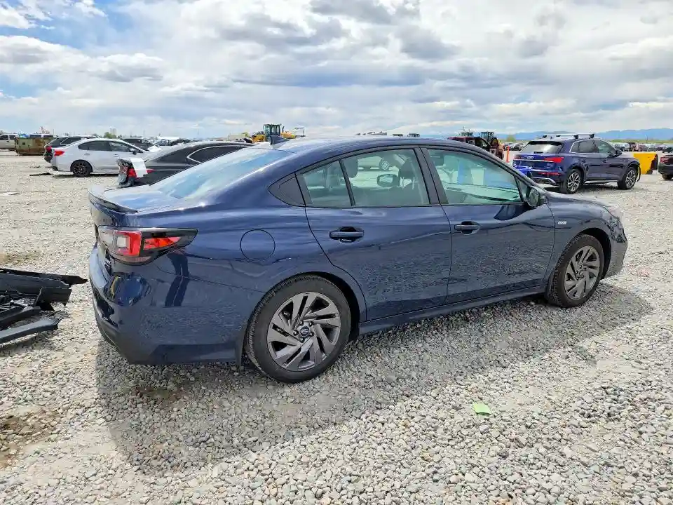 4S3BWGG62S3017510 2025 SUBARU LEGACY-2