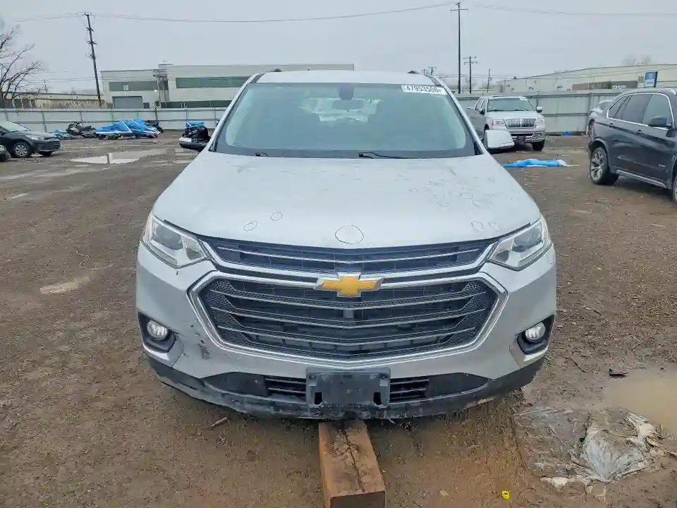1GNERGKW5JJ102774 2018 CHEVROLET TRAVERSE-4