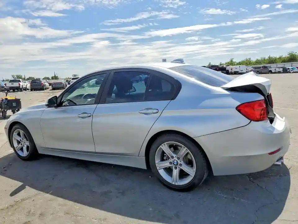 WBA3C1C57EK114961 2014 BMW 3 SERIES-1
