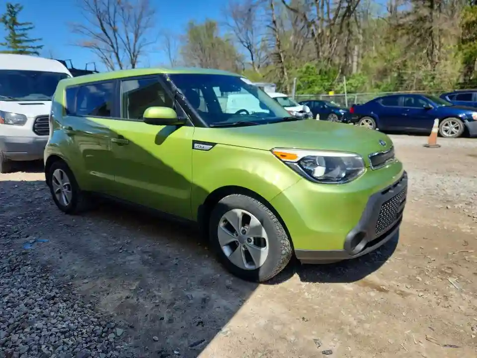 KNDJN2A21G7832157 2016 KIA SOUL-3