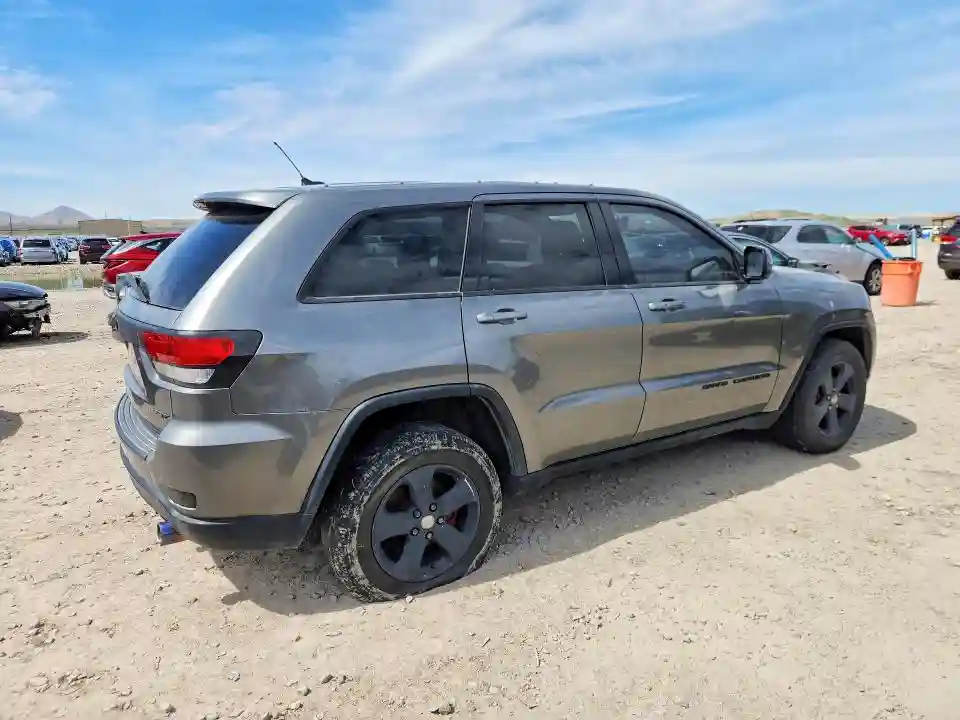 1J4RR4GG9BC721291 2011 JEEP CHEROKEE-2