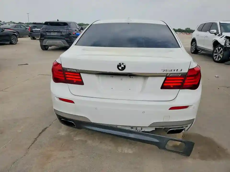 WBAYE8C5XFD781571 2015 BMW 7 SERIES-5