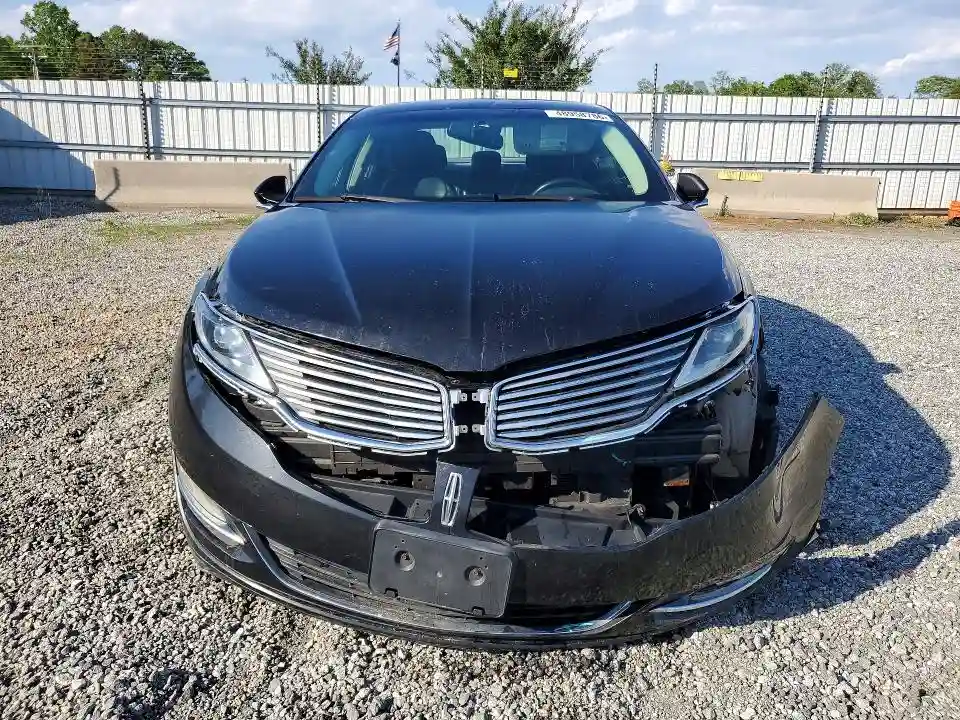 3LN6L2GK0DR810153 2013 LINCOLN MKZ-4