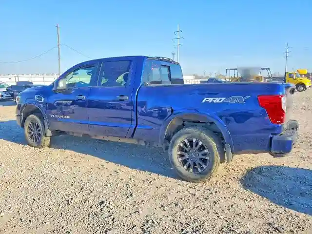 1N6BA1F45JN528432 2018 NISSAN TITAN-1