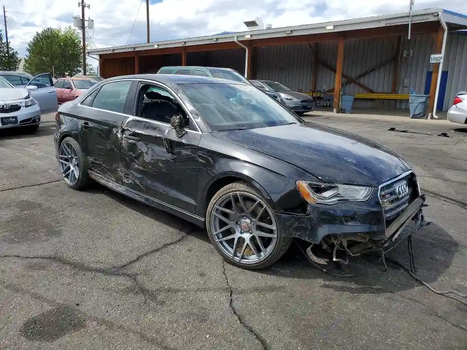 WAUBFGFF6F1108439 2015 AUDI S3-3