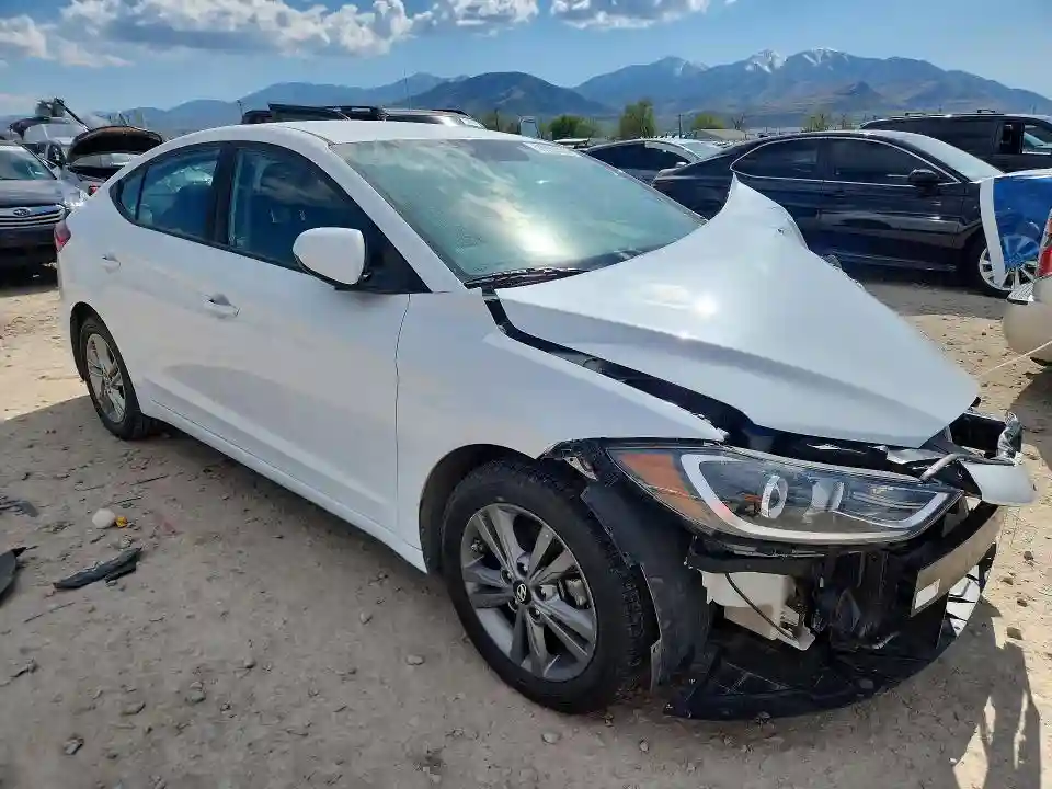 5NPD84LF4JH221154 2018 HYUNDAI ELANTRA-3