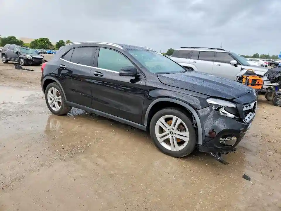 WDCTG4GB1KU017340 2019 MERCEDES-BENZ GLA-CLASS-3