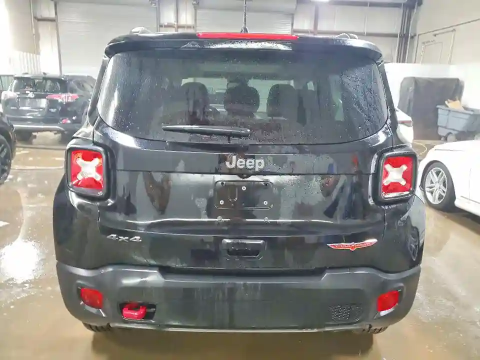 ZACNJDC16NPP01543 2022 JEEP RENEGADE-5