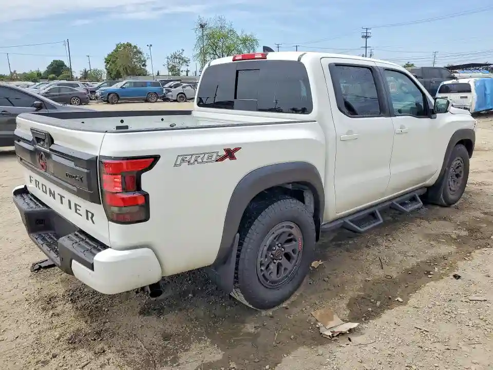 1N6ED1EJ6SN637625 2025 NISSAN FRONTIER-2