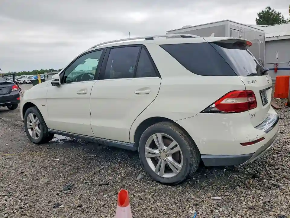 4JGDA5HB8CA014210 2012 MERCEDES-BENZ M-CLASS-1