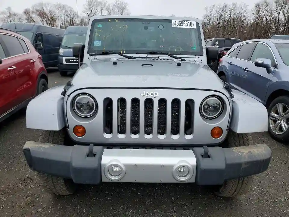 1C4HJWEG8DL571605 2013 JEEP WRANGLER-4