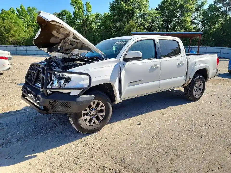 3TMAZ5CN2HM036330 2017 TOYOTA TACOMA-0