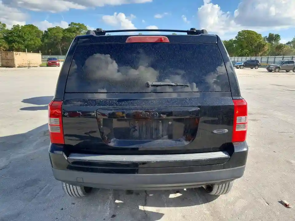 1C4NJPBA3ED703755 2014 JEEP PATRIOT-5