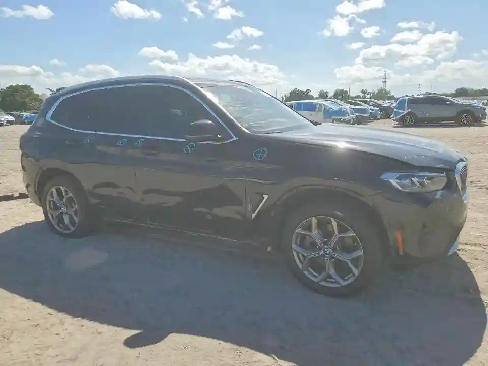 5UX53DP09R9V39251 2024 BMW X3-3