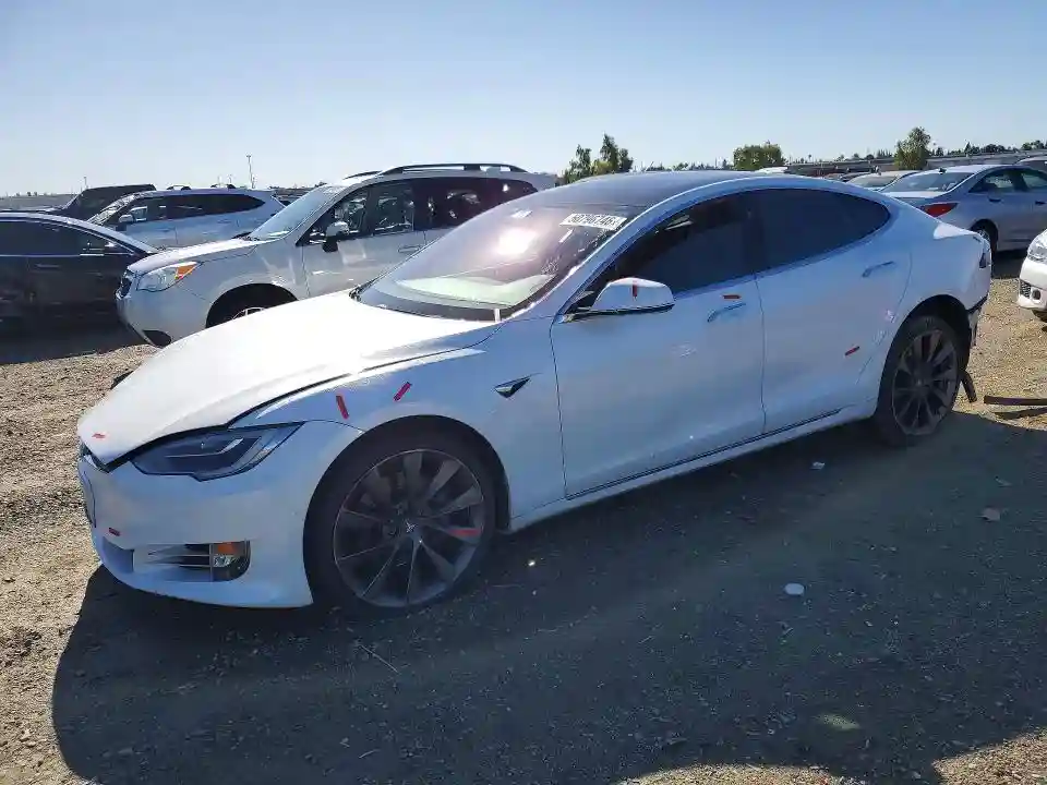 5YJSA1E20JF281337 2018 TESLA MODEL S-0