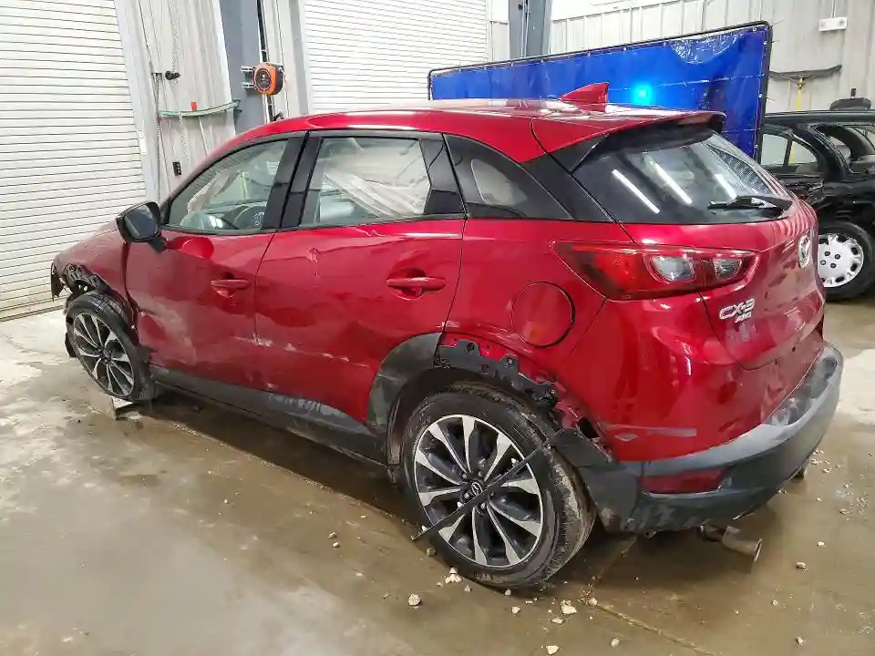 JM1DKFC73K0416781 2019 MAZDA CX-3-1