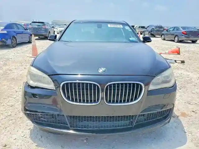 WBAYE8C54DDE22135 2013 BMW 7 SERIES-4