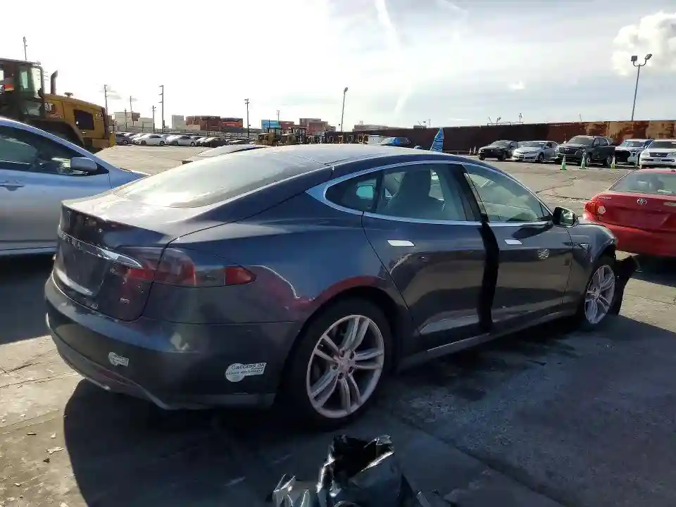 5YJSA1H14FF084214 2015 TESLA MODEL S-2