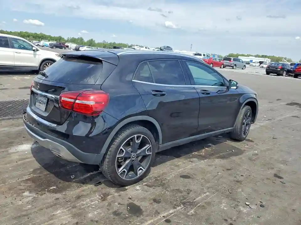 WDCTG4EB9KU018738 2019 MERCEDES-BENZ GLA-CLASS-2