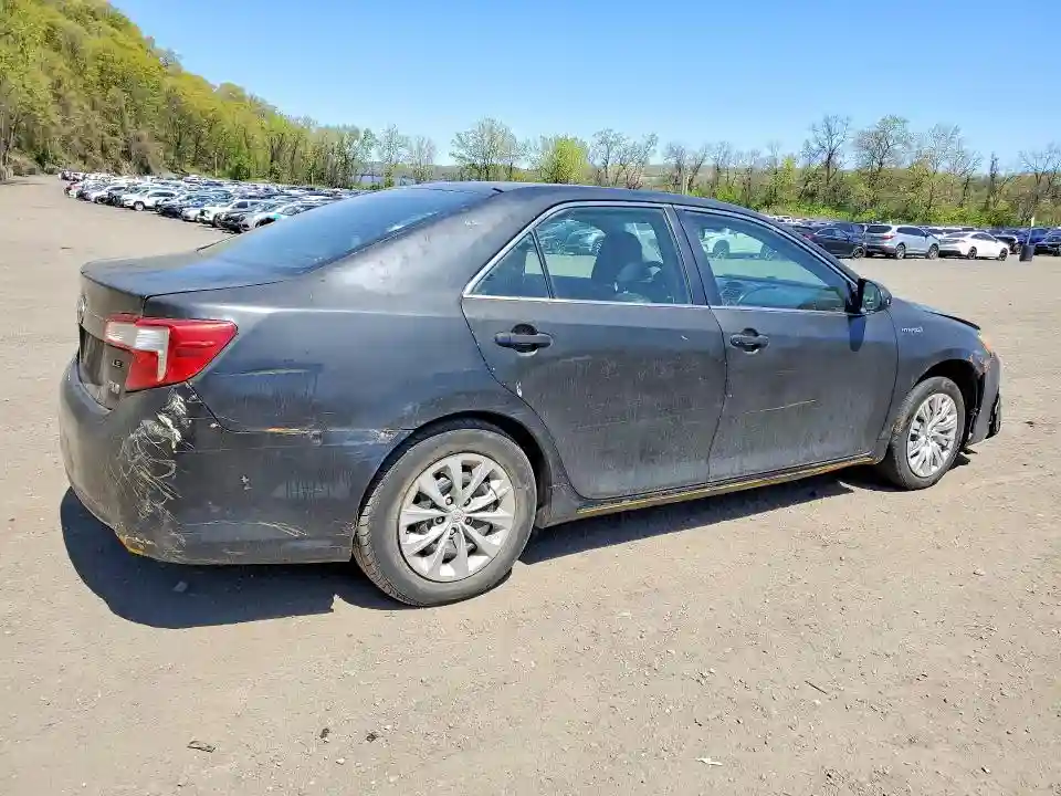 4T1BD1FK3EU125453 2014 TOYOTA CAMRY SOLA-2