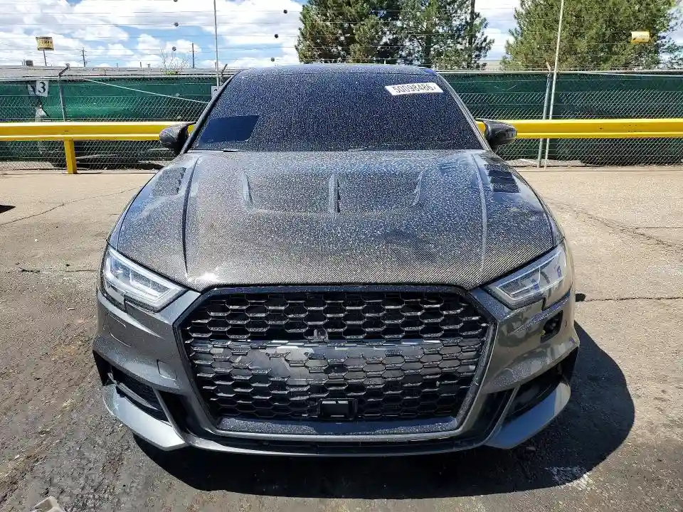 WAUB1GFF4KA085137 2019 AUDI S3-4