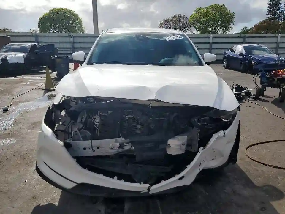 JM3KFACM4J1413232 2018 MAZDA CX-5-4