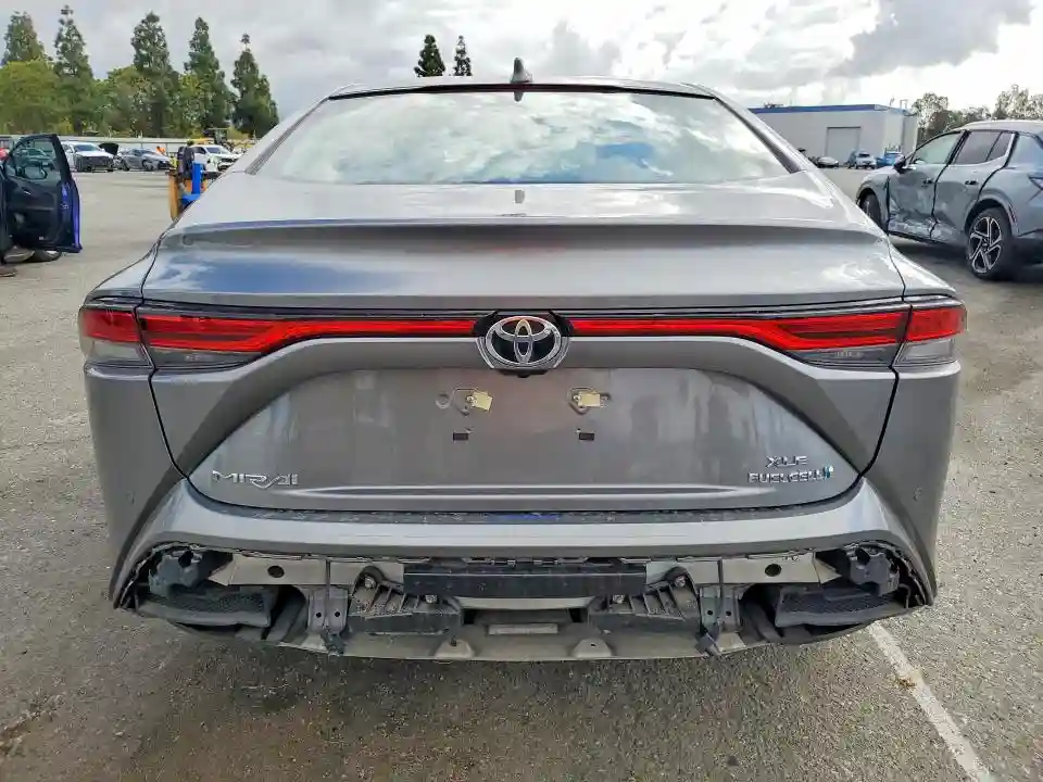 JTDAAAAA7PA009085 2023 TOYOTA MIRAI-5