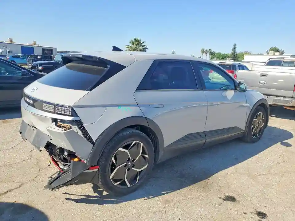 KM8KNDAF5PU206076 2023 HYUNDAI IONIQ-2