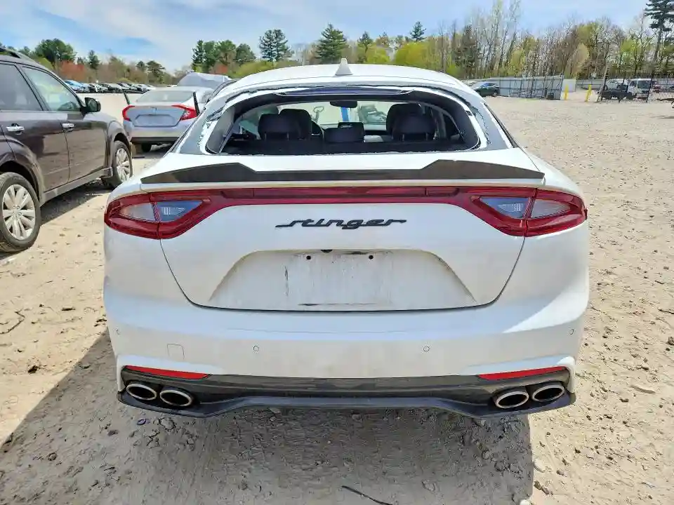 KNAE25LA9K6042200 2019 KIA STINGER-5