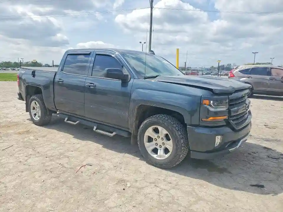 3GCUKREC4JG233329 2018 CHEVROLET ALL MODELS-3