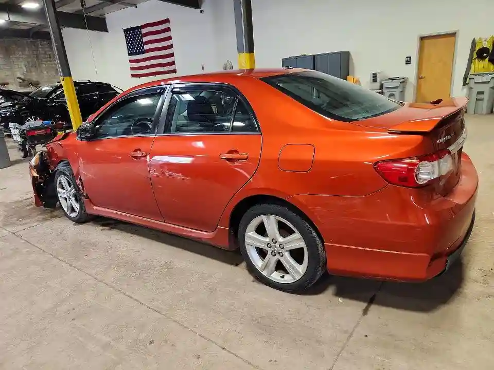 2T1BU4EE1DC078338 2013 TOYOTA COROLLA-1