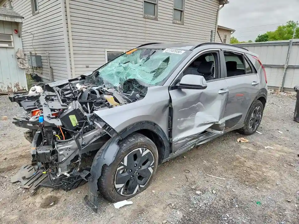 KNDCR3L18R5081760 2024 KIA NIRO-0