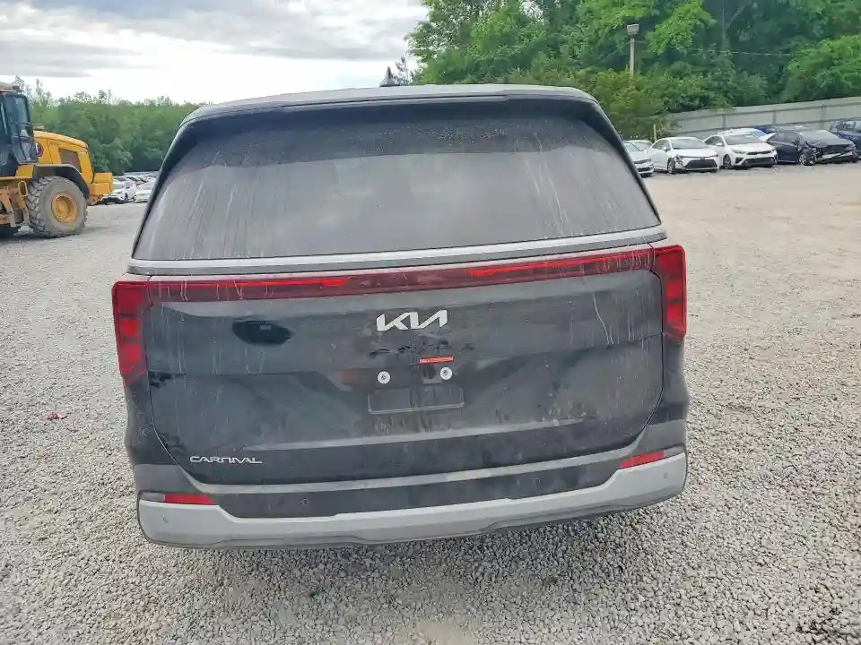 KNDNB5K31T6609555 2026 KIA CARNIVAL L-5