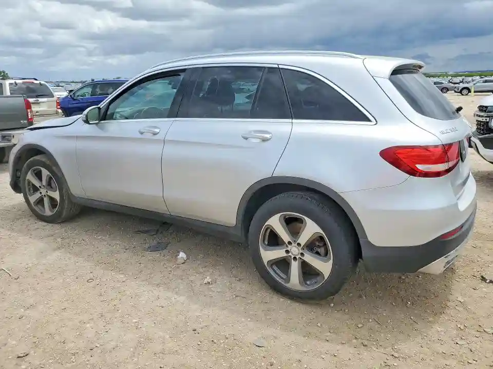 WDC0G4JB1GF106154 2016 MERCEDES-BENZ GLC-CLASS-1