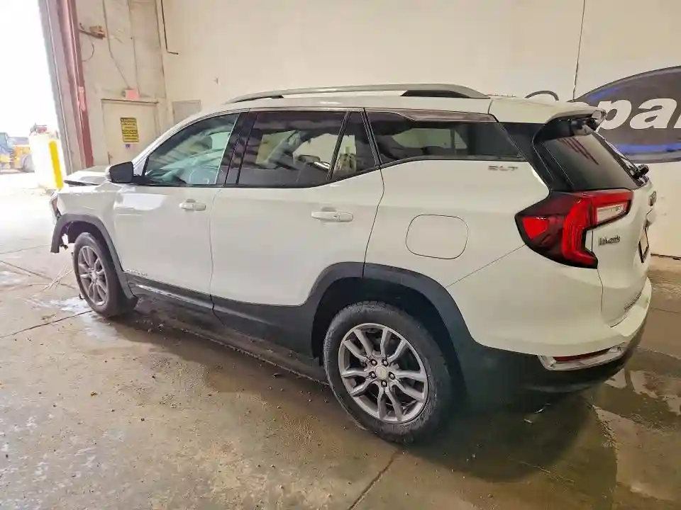 3GKALVEG4RL330498 2024 GMC TERRAIN-1