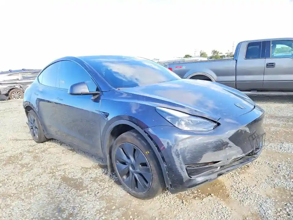 7SAYGDED9RF112248 2024 TESLA MODEL Y-3