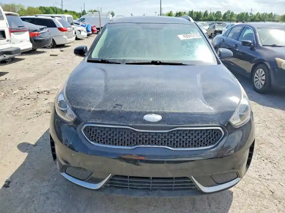 KNDCB3LC7K5245558 2019 KIA NIRO-4