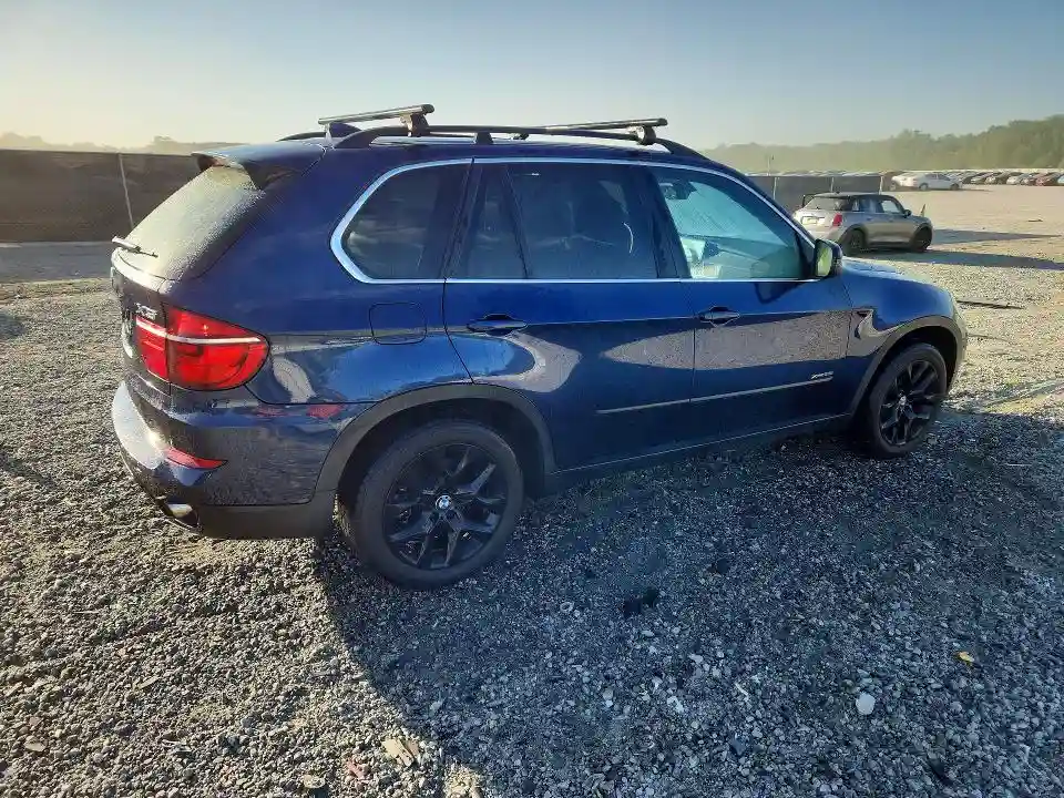5UXZV4C52D0B21076 2013 BMW X5-2